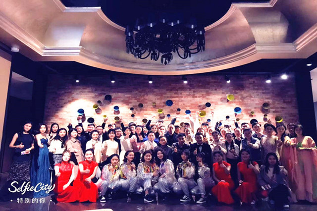 金豬賀歲,新動力“凝心聚力,賦能2019”年度盛典!